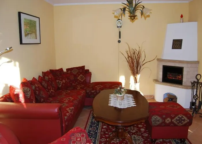 Harmonie I In Burg Semesterbostad *